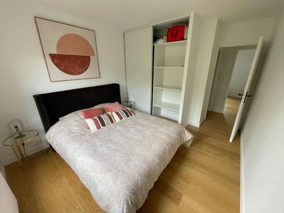 Appartement Familial De Qualite Paris Exterior photo